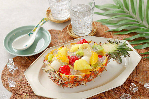 【こどもの日限定】「色がかわる!?魔法のドリンク」とは？ 小学生サイエンス料理教室が開催