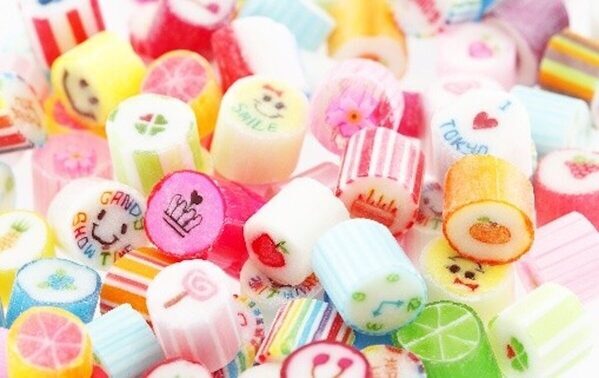 パトカーに乗れる・制服が着られる・安全免許証がもらえる。酒々井アウトレットのGWキッズイベントが全部無料