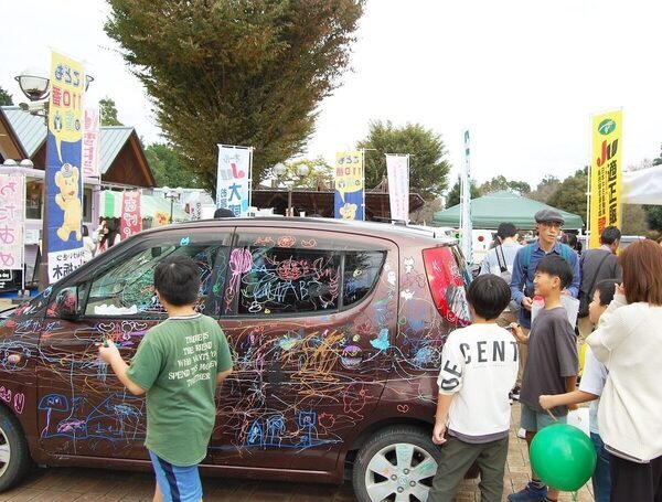 パトカー・消防車・自衛隊車両・高所作業車まで！GW栃木のはたらくクルマ展！GW4月29日に栃木スタジアムで無料開催