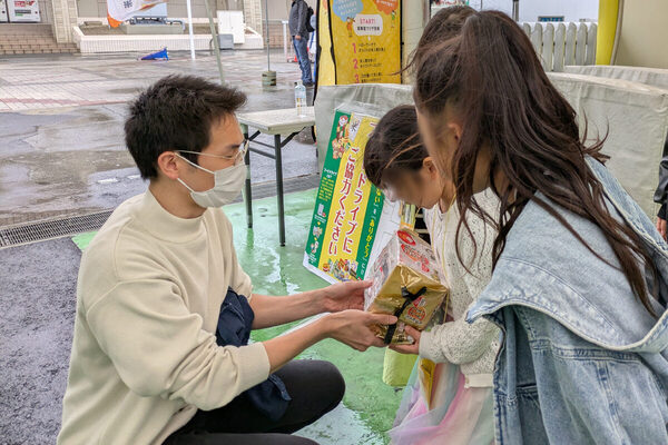 【こどもが主役の商店街が誕生】自分で働いたお給料（おむすび通貨）でお米と交換できる体験も！