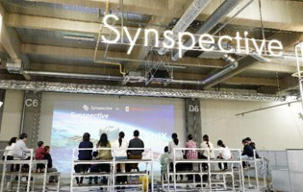 「これが実際に宇宙を飛ぶんだ…」普段は絶対に入れない人工衛星の開発現場へ！親子で大満足の超絶レア体験