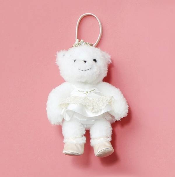 「さすがファミリア」ってなるかわいさ。ファミリア×チャコット初コラボ限定7アイテムが6月26日発売