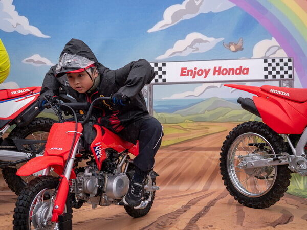 クルマ好きの息子とHondaの人気イベント「Enjoy Honda」へ。いちばんの笑顔が飛び出したのはあの体験ブースで…