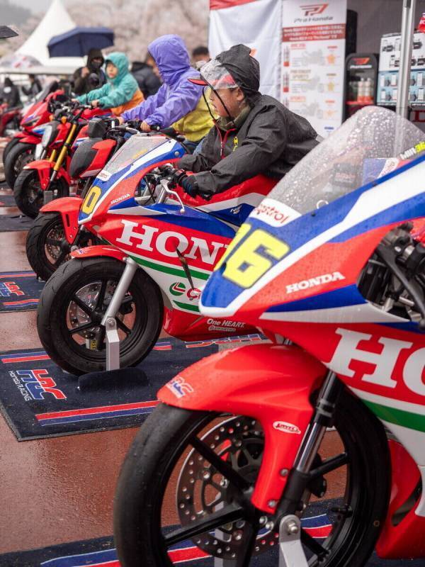 クルマ好きの息子とHondaの人気イベント「Enjoy Honda」へ。いちばんの笑顔が飛び出したのはあの体験ブースで…