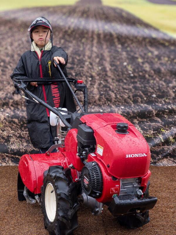 クルマ好きの息子とHondaの人気イベント「Enjoy Honda」へ。いちばんの笑顔が飛び出したのはあの体験ブースで…