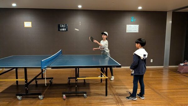 「家族の時間を大切にしたい」と訪れた裏磐梯。五色沼を歩き、あかべこに絵付け…学びと癒しに満ちた1泊2日の親子旅レポ