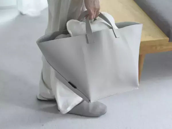 「無理しないざっくり収納でも、空間が自然と整う」本革見えの収納トートが持ち運びできて育児家庭に使いやすい！
