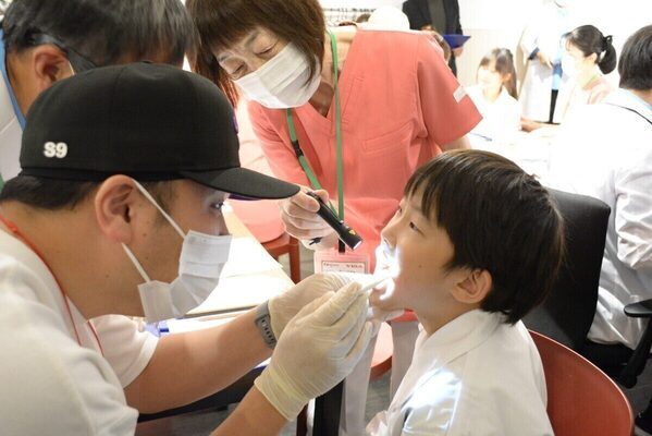 歯みがき後のうがい、何度もしていたら要注意！ 歯科健診体験＆歯みがきのキホンが学べる特別イベント＠キッザニア東京に行ってみた