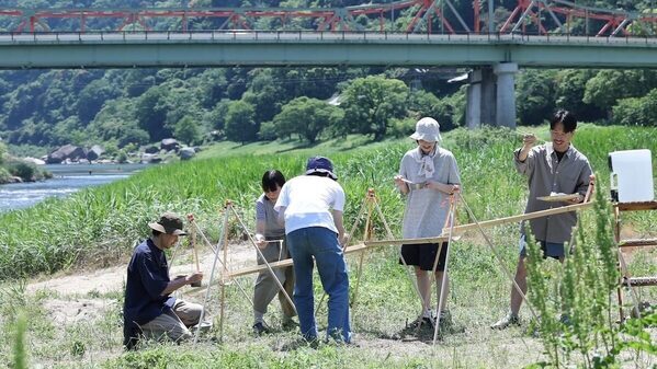 「これぞ流しそうめん」子どもも大人も楽しそう！自宅のテーブルでできる。本格竹製セット見つけた！