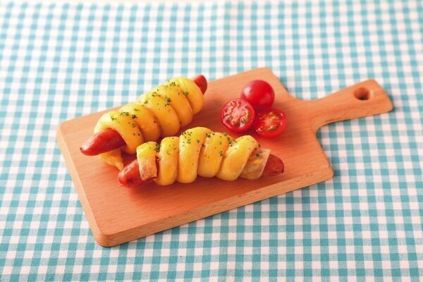 ライスペーパー、実はめちゃくちゃ優秀！ 「今日のごはん何作ろう…」を救う。ライスペーパー1枚で朝・昼・おやつが回るレシピ本