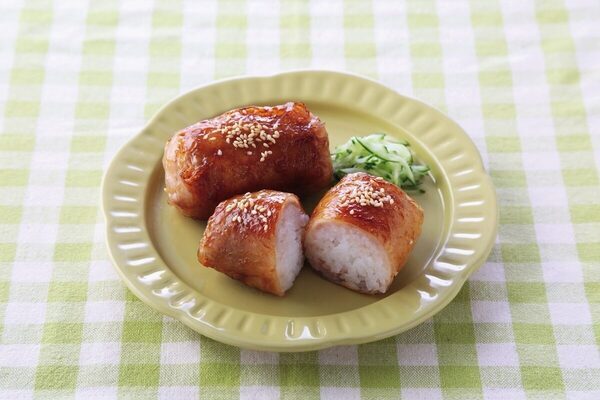 ライスペーパー、実はめちゃくちゃ優秀！ 「今日のごはん何作ろう…」を救う。ライスペーパー1枚で朝・昼・おやつが回るレシピ本