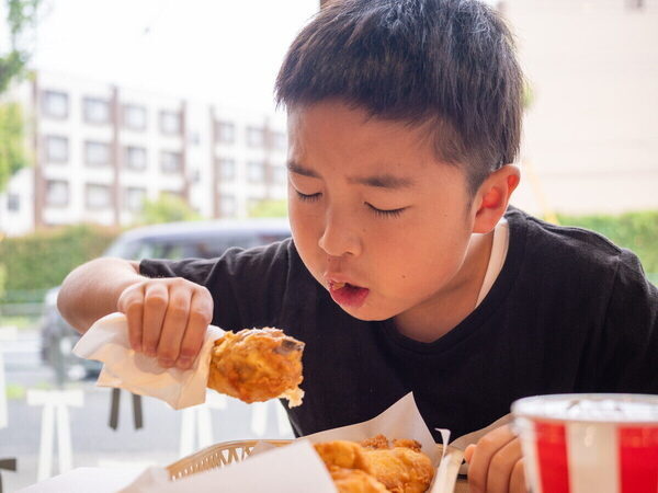 「ここで働いてみたい」小5息子の夢、広がる。ケンタッキーで感動のお仕事体験