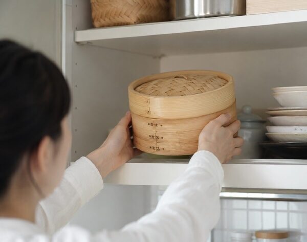 せいろ、憧れて買ったけど…カビと収納で挫折。そんな人こそ試したい“続く”蒸し道具「折り畳めるシリコーン蒸しざる」