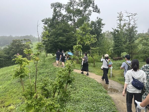 「変化したのは親の方かも」虫を追う5歳と過ごした自然体験1DAYスタディツアー