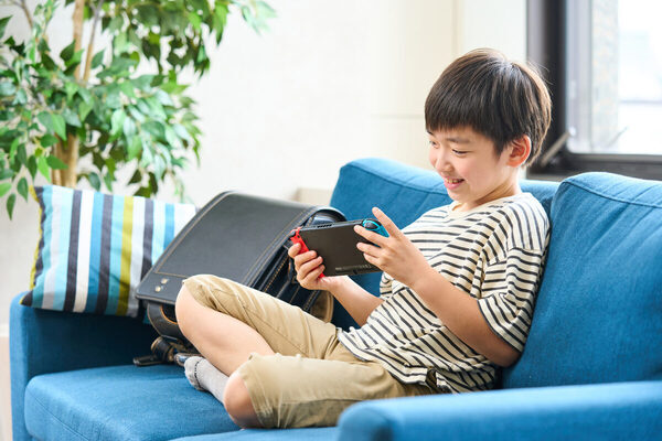 どこからが「ゲーム依存」か？ ゲーム依存から脱した「ゲーマー医師」阿部智史さんと考える、親子で考えたい“ゲームルール”