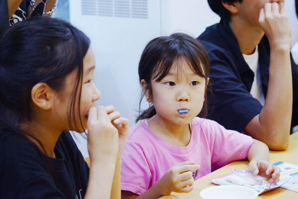 食事をよく噛まない子は「問題行動を起こすリスクが高い」。 専門家が語る、朝食が子どもに与える意外な影響