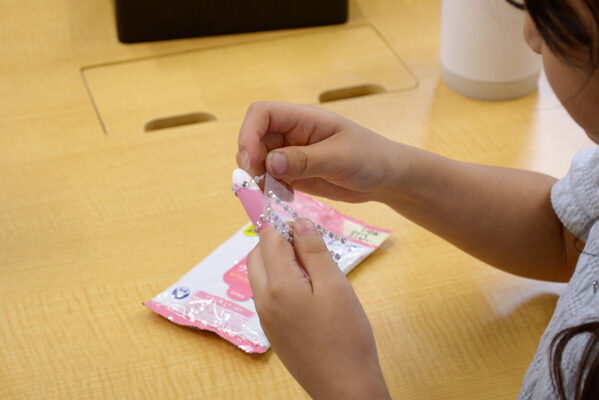 食事をよく噛まない子は「問題行動を起こすリスクが高い」。 専門家が語る、朝食が子どもに与える意外な影響
