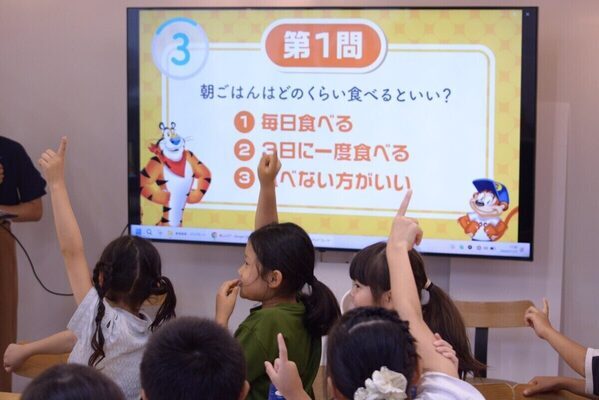 食事をよく噛まない子は「問題行動を起こすリスクが高い」。 専門家が語る、朝食が子どもに与える意外な影響
