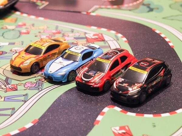 スシローがトヨタ「GAZOO Racing」と初コラボ！ ミニカー付きの寿司メニューなど注目のコンテンツは？