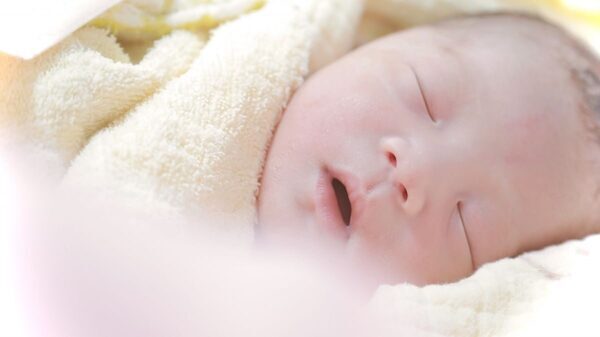 息子の反抗期に何度も救われた…母が20年間しまい続けた宝物に込めた想い