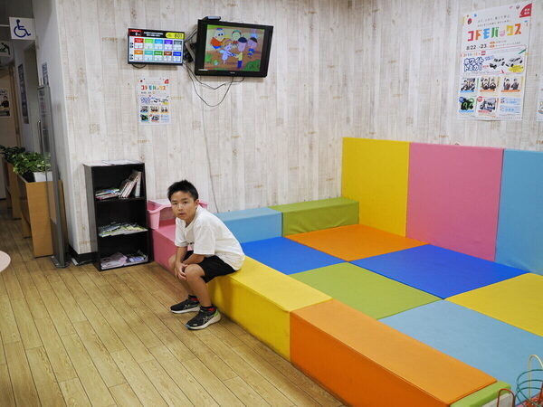 「えっ、無料でここまで!?」本物のタイヤ交換にトミカ作りまで。小5息子が大興奮したオートバックスの神イベント