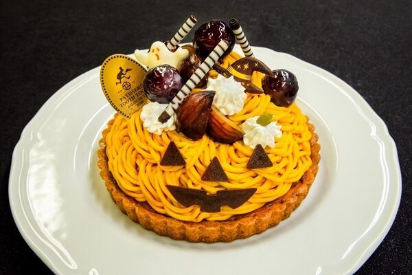 「できた！」の瞬間を応援するイベント！子どもがパティシエになれるハロウィンイベントが開催