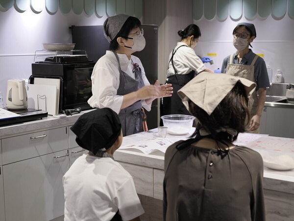 ピザの概念が変わった！小5息子が“こってり感ゼロ”のおいしさにびっくり。富澤商店の手ごねのピザレッスン
