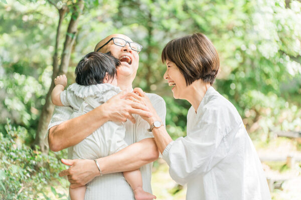 「ばあば、いなくなっちゃったー（号泣）」姿を探して泣いた孫がいとおしい。祖父母が忘れられない“孫の名場面集”