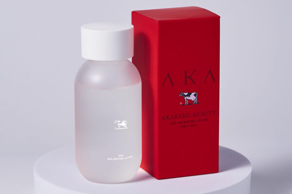 牛乳石鹸から新スキンケアブランド「AKA」誕生！ 美肌の鍵「美肌菌」に着目