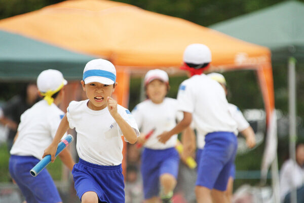 「本当にうちの子？」「ソーラン節で泣いた」運動会で目撃、“親の知らない子どもの姿”【保護者140人調査】
