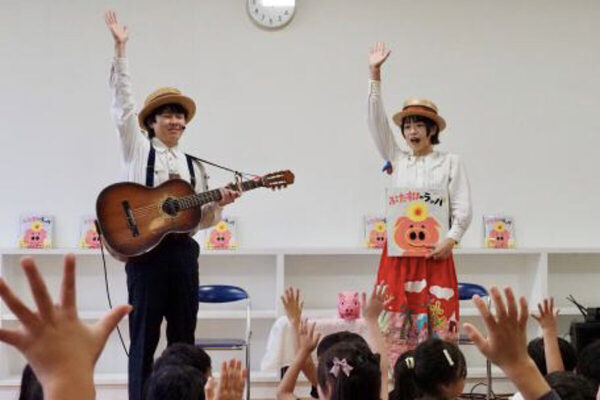 車に取り残されてしまったらクラクションを鳴らそう！静岡の幼稚園で「たすけてブーブー」安全教室開催
