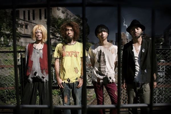 クリープハイプ、ラジオと連動した一夜限りのイベント開催