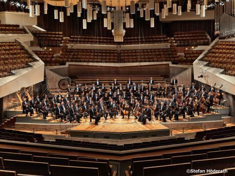 世界最高のスター軍団、ベルリン・フィルハーモニー管弦楽団を見逃すな！