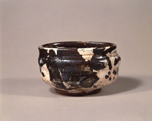 三井記念美術館恒例、年末年始の特別公開！　『国宝　雪松図と明治天皇への献茶』