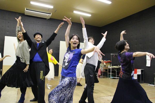 扉座の新作は、エノケンの座付作家・菊谷栄がモチーフ