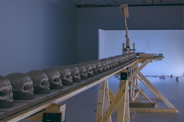 20年以上にわたる女性美術家の活動を振り返る 　『やなぎみわ展 神話機械』展開催