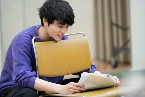 三宅亮輔が舞台「365日、36.5℃」で初主演！「この役をやりきったら何でもできる気がする」