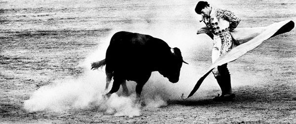 60年代スペインが鮮烈に甦る！ 『奈良原一高のスペイン　約束の旅』