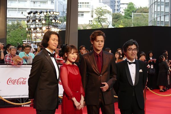 第32回東京国際映画祭が開幕！　豪華スター集結で、華やかなオープニング