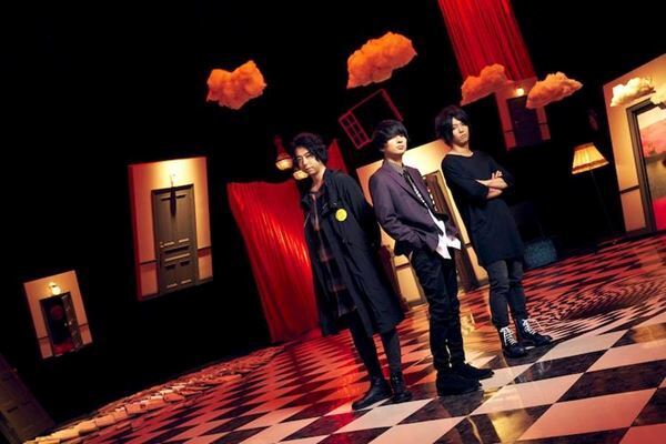 UNISON SQUARE GARDEN、15周年を記念したレア曲だけのホールツアー開幕