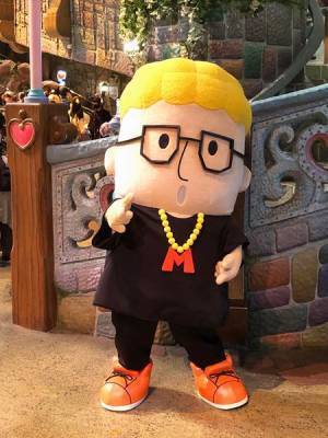 “ハローメンディー”が聖地ピューロランドのハグイベントに初登場！