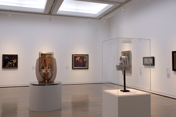 20世紀美術コレクションに定評がある3館が協働する『トライアローグ』展、横浜美術館で開催中