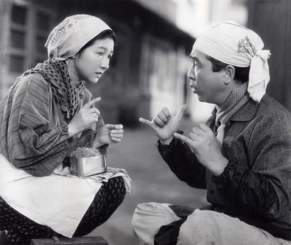 名女優・高峰秀子の自薦作品を大スクリーンで上映中