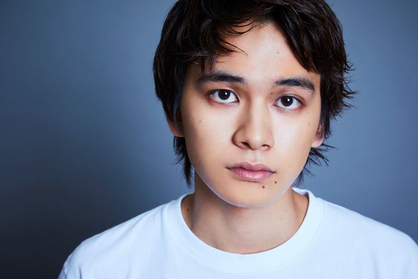 北村匠海×伊藤健太郎「よく健太郎からは『匠海の声聞いたら泣けてきたわ』って言われます」