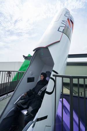 京都映画村エヴァンゲリオン新アトラクションの全容が明らかに　舞妓や忍者が初号機に搭乗