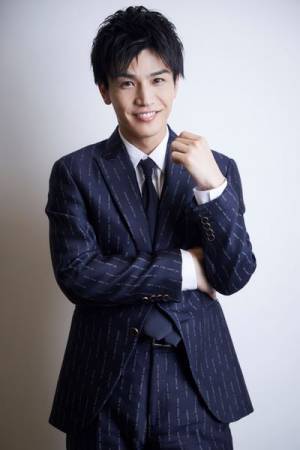 岩田剛典が天才捜査官役で“覚醒”「もうひとつの正義として演じたかった」