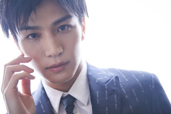 【プレゼント】岩田剛典 サイン入りチェキを1名様に！