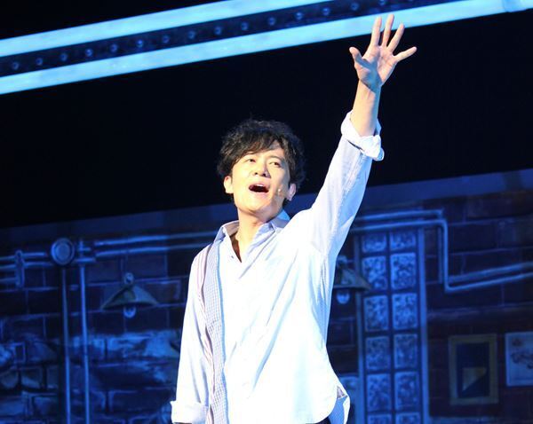 稲垣吾郎が歌い、踊る『君の輝く夜に ～FREE TIME,SHOW TIME～』開幕