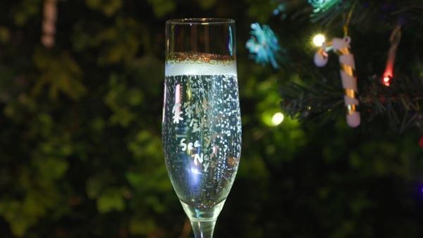 大人なクリスマスをファンと共に！  森崎ウィン アコースティックライブレポート　