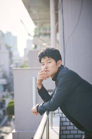 鈴木亮平『ひとよ』インタビュー「どこかでつながっているのが家族なのかもしれない」